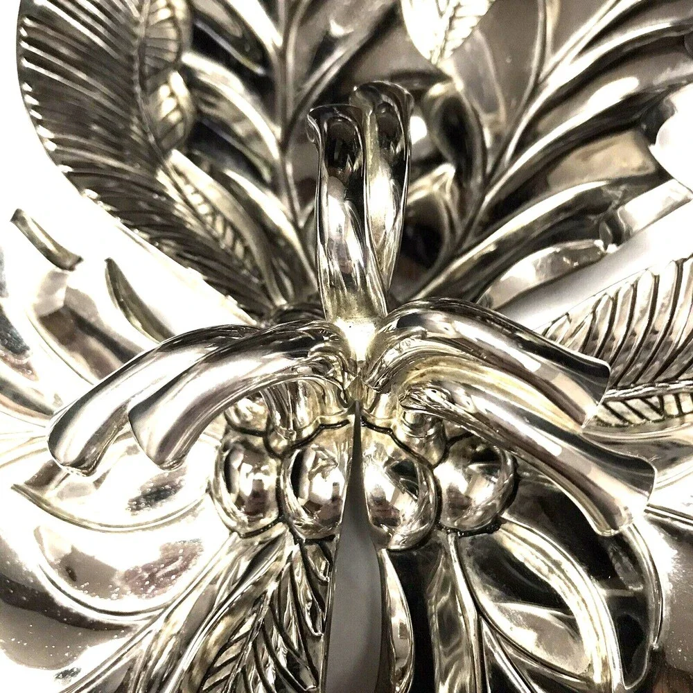 Silverplated Holly Leaf Candy/Trinket Dish International Silver Co. Handled Vtg